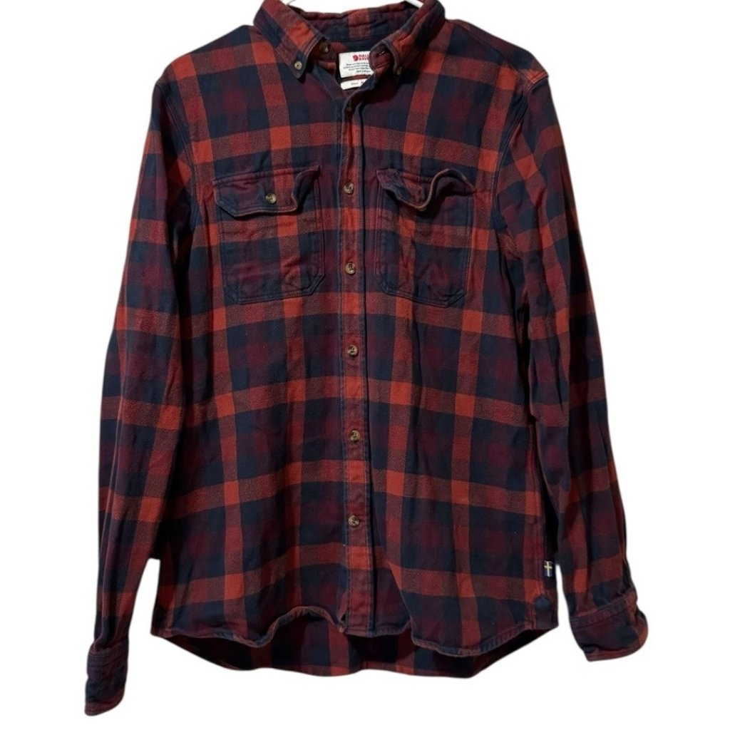Fjallraven Men Size Medium Slim Fit Button Down Shirt Flannel Outdoor Country